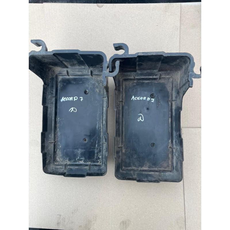 Полиця під АКБ Honda Accord 7 02-08 31521-SFE-00 31521-SEA-00