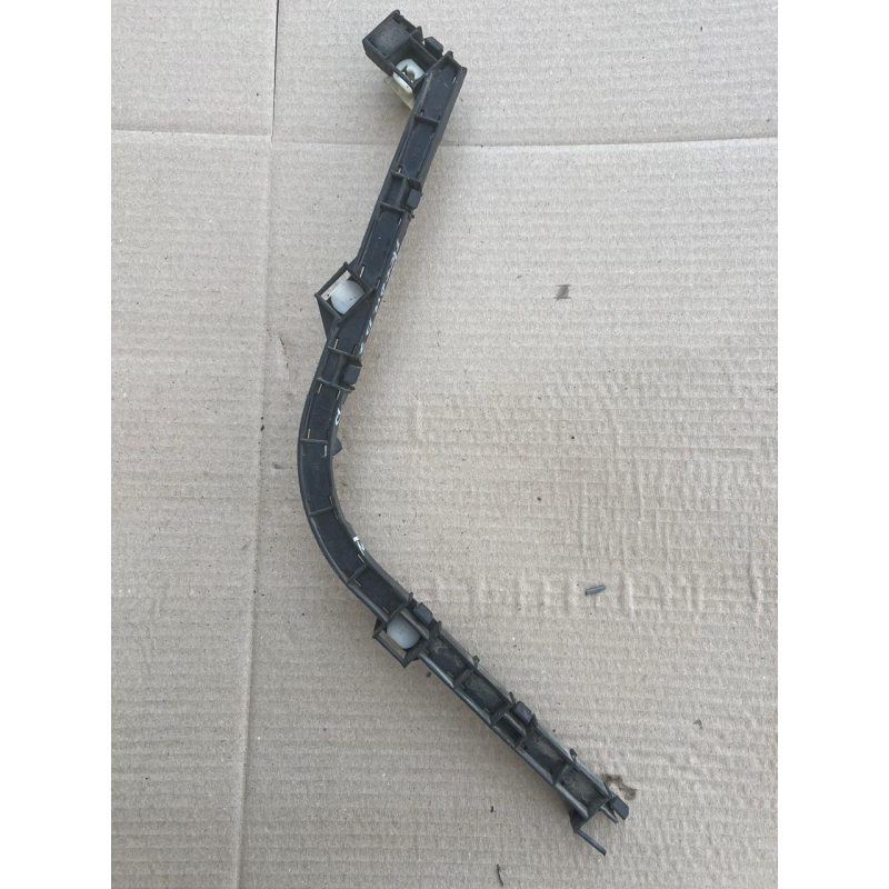 Напрямна заднього бампера права Honda Accord 7 71593-SEA-003 71593SEA003