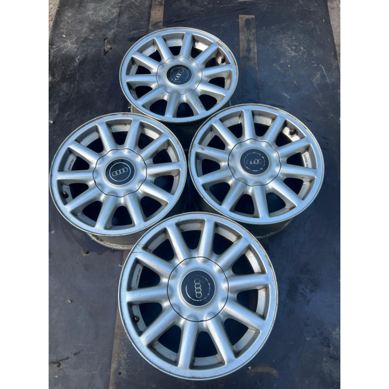 Оригінальні литі диски Audi  R15 4*108