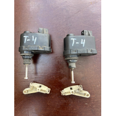 Моторчик коректора фари Volkswagen T4 165941295 004375-42