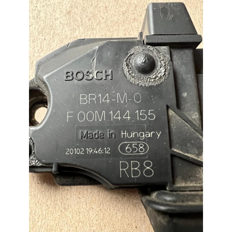 Bosch реле-регулятор генератора (реле заряджання) F00M144155
