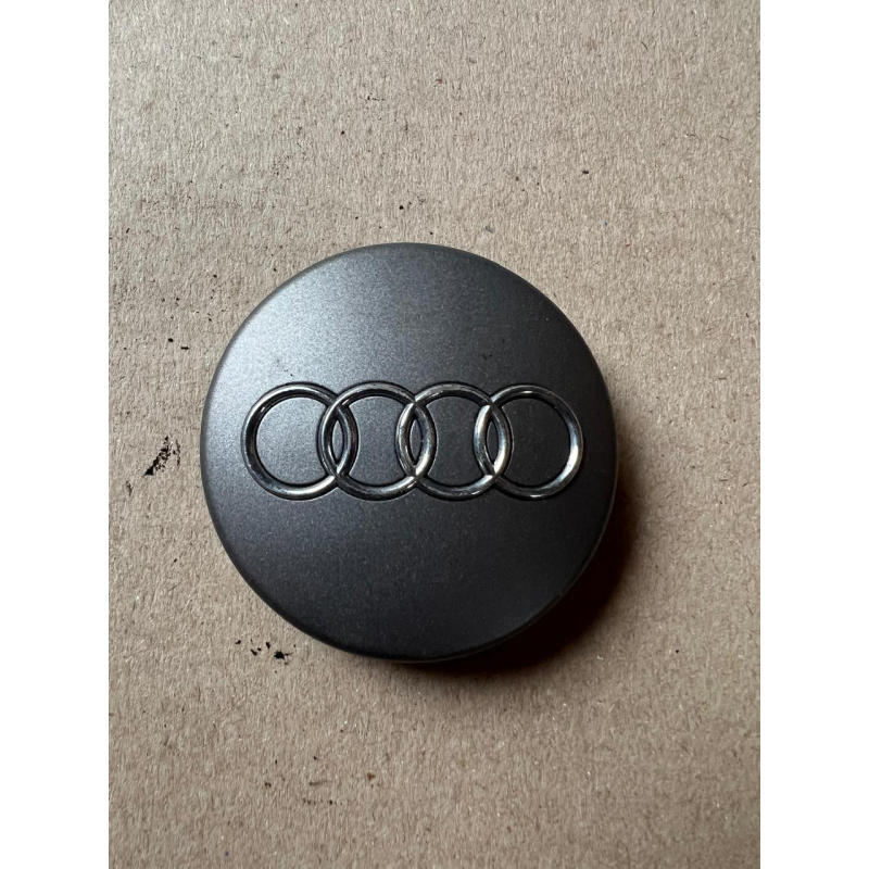 Ковпачок на диски Audi 4B0601170 (60 мм)