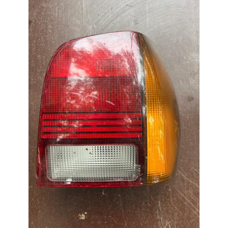 Ліхтар задній правий Volkswagen Polo 6N0945096