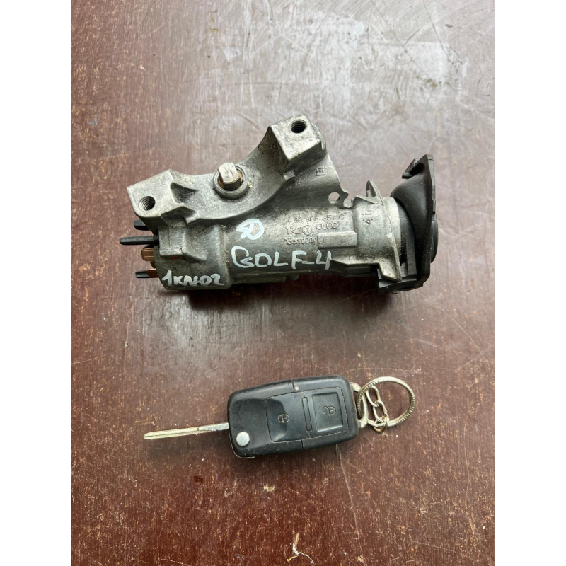 Замок запалювання/контактна група Volkswagen Golf IV 4B0905 851 C 4B0905851C