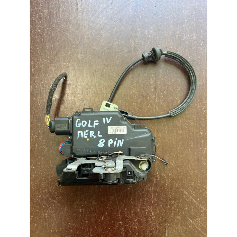 Замок дверцят передньої лівої Volkswagen Golf 4 6X1837013C