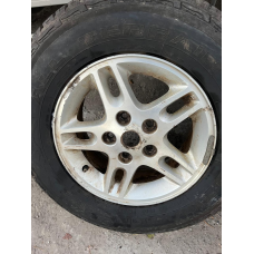 Комплект дисків з гумою на Jeep Grand Cherokee 225/75R16