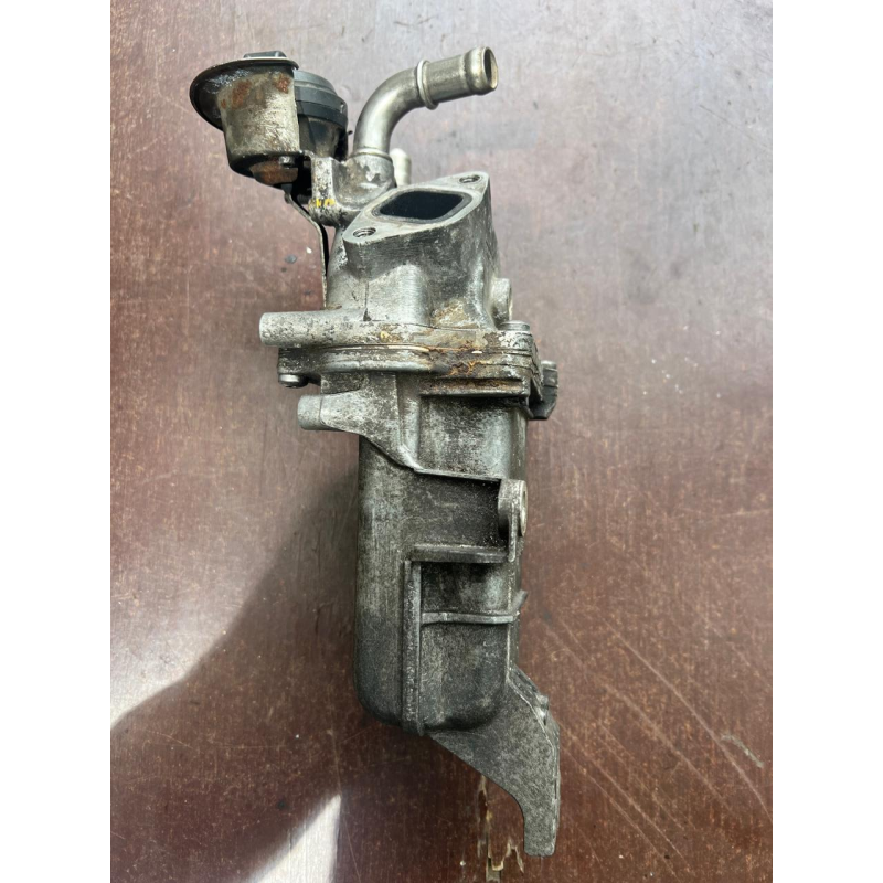 Радіатор системи EGR Renault Master 2.3 DCI 147355238R Z3686003 Радіатор системи EGR Renault Master 2.3 DCI 147355238R Z3686003