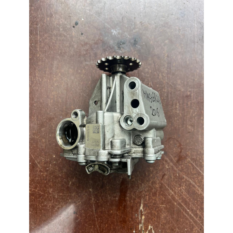 Оливний насос на Renault Master 2.3 DCI 150009761R Оливний насос на Renault Master 2.3 DCI 150009761R