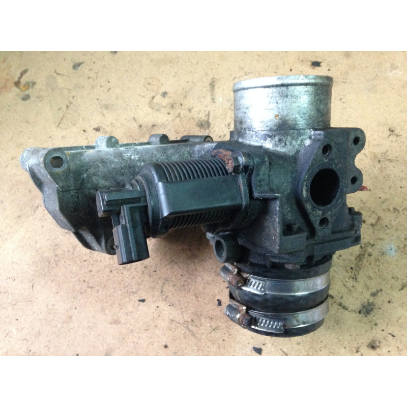 Renault 2.2 dci клапан egr 53623003