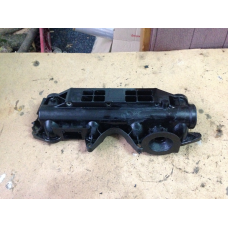 Колектор впускний пластик 2,5 - 2.2 DCI ns rn RENAULT MASTER II 98-10