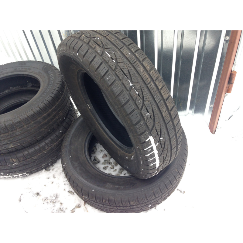 Шини Hankook 215/70/16